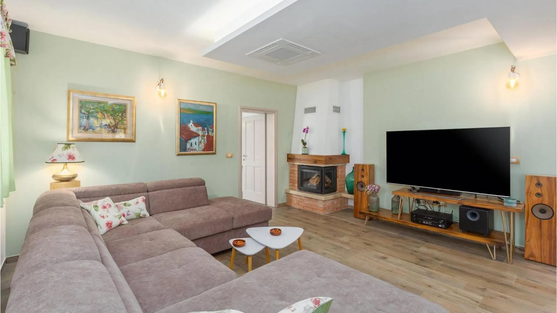 Villa Stella Polaris Porec 0*,  Croatia